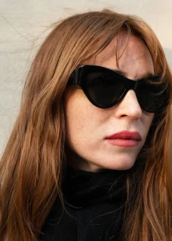 New Carla Colour Dolce Black Sunglasses Accessories