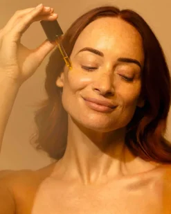 Clearance Henne Organics Illumine Face Oil Handmade Beauty | Wellness