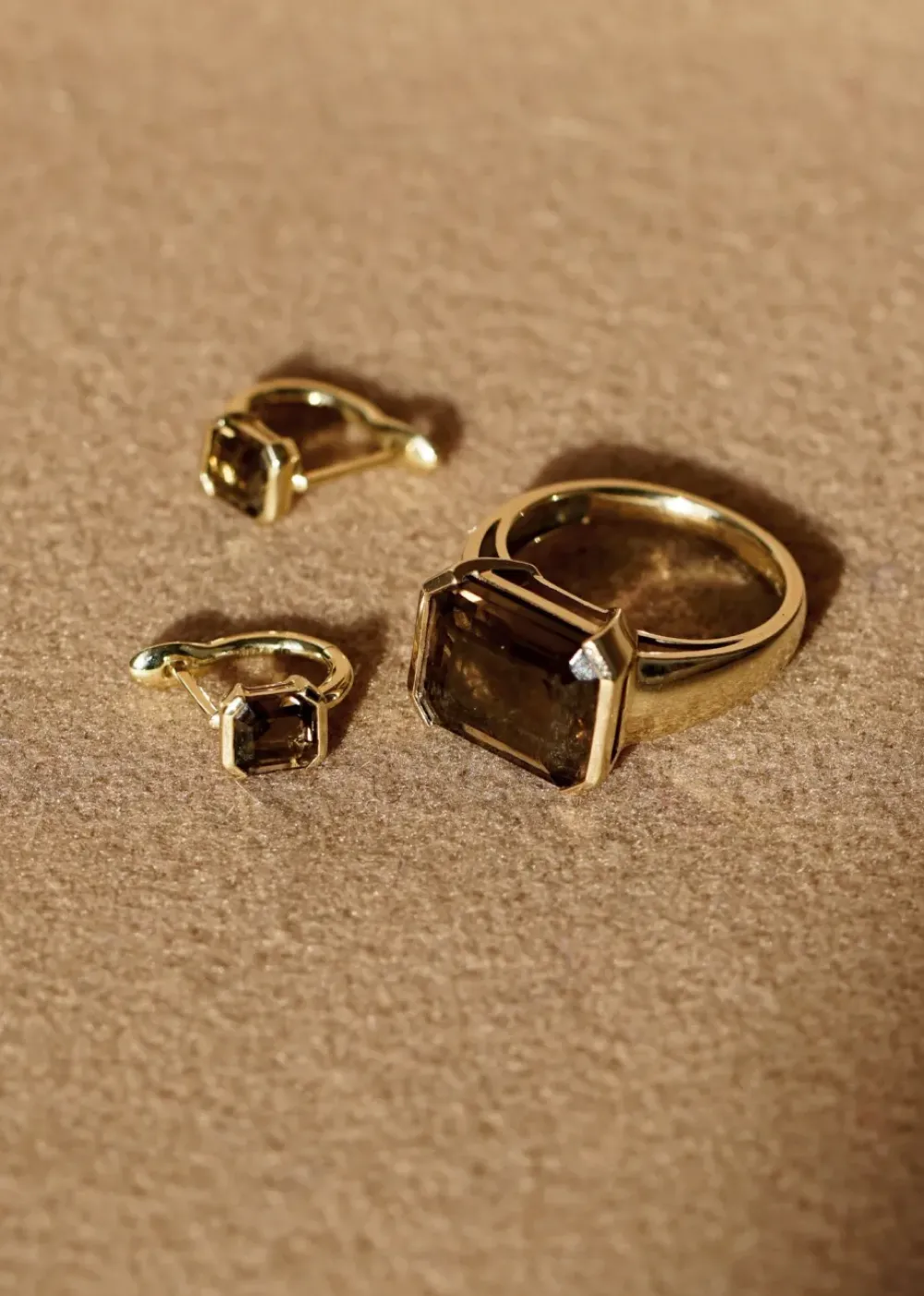 Best Otiumberg Smokey Quartz Domino Ring in 9kt Solid Gold Handmade Jewelry