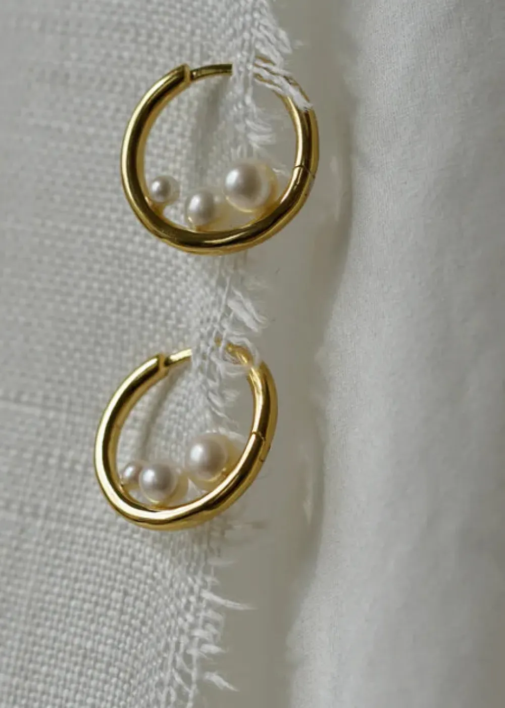 Hot Otiumberg Trio Pearl Hoops Handmade Jewelry