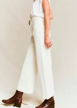 Discount The Great Seafair Wide Leg Jeans Denim in Stone + Black Bottoms