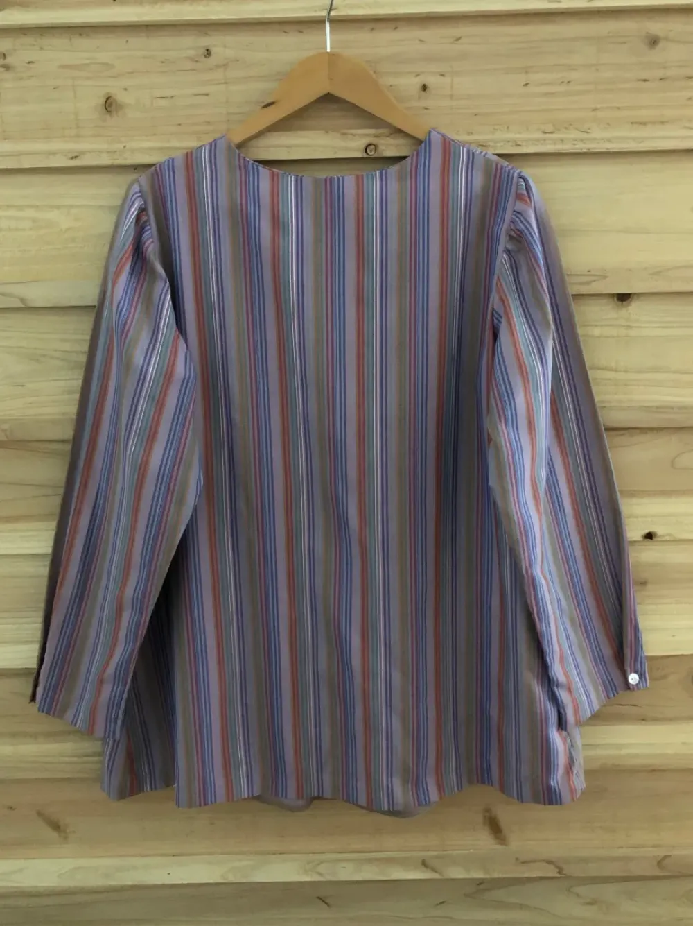 Sale Vintage 70s Birds & Bees Stripe Peasant Top Vintage + Pre-Loved